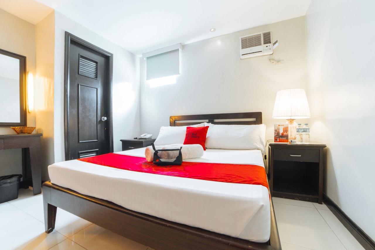 Reddoorz Plus Near Naia Expressway Pasay Ngoại thất bức ảnh
